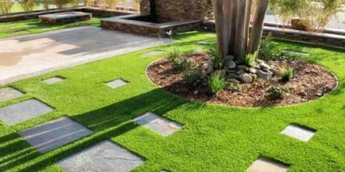 Do People Regret Putting Artificial Grass in Their Yard in London?