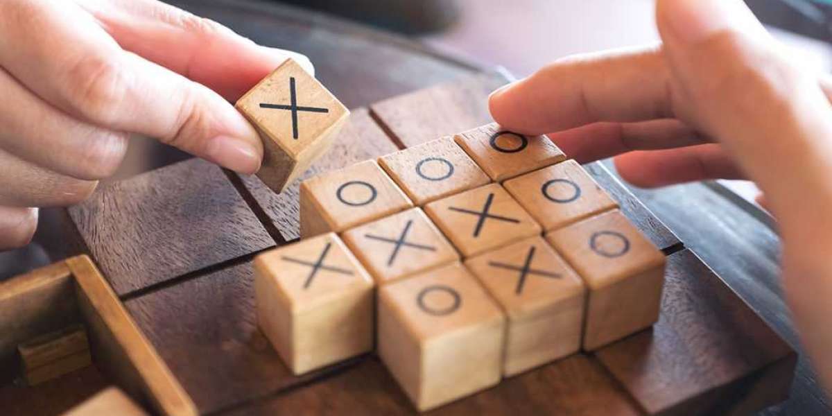 Is it possible to beat Tic Tac Toe Impossible? Take a Look at This Reaction
