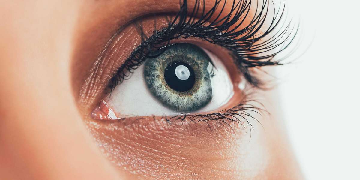 Eyelash Growth and many other benefits with careprost