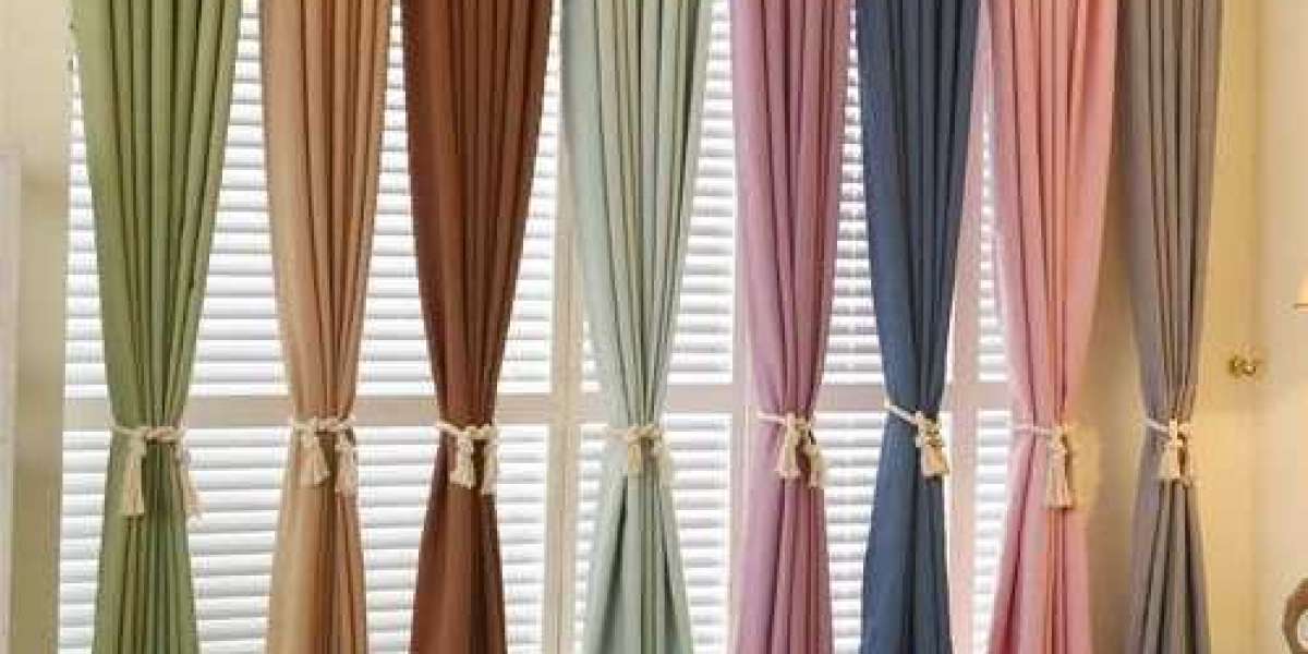 Which Curtain Fabrics Are Best for Your Home?