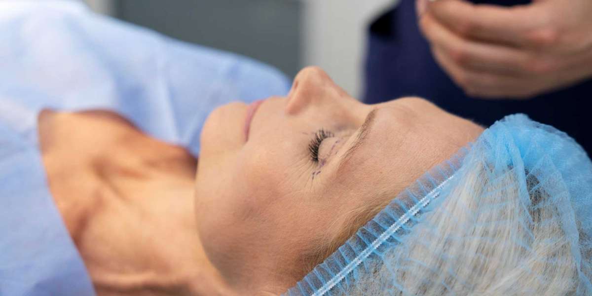 Achieving a Youthful Skin with Microbotox: An Overview of the Procedure