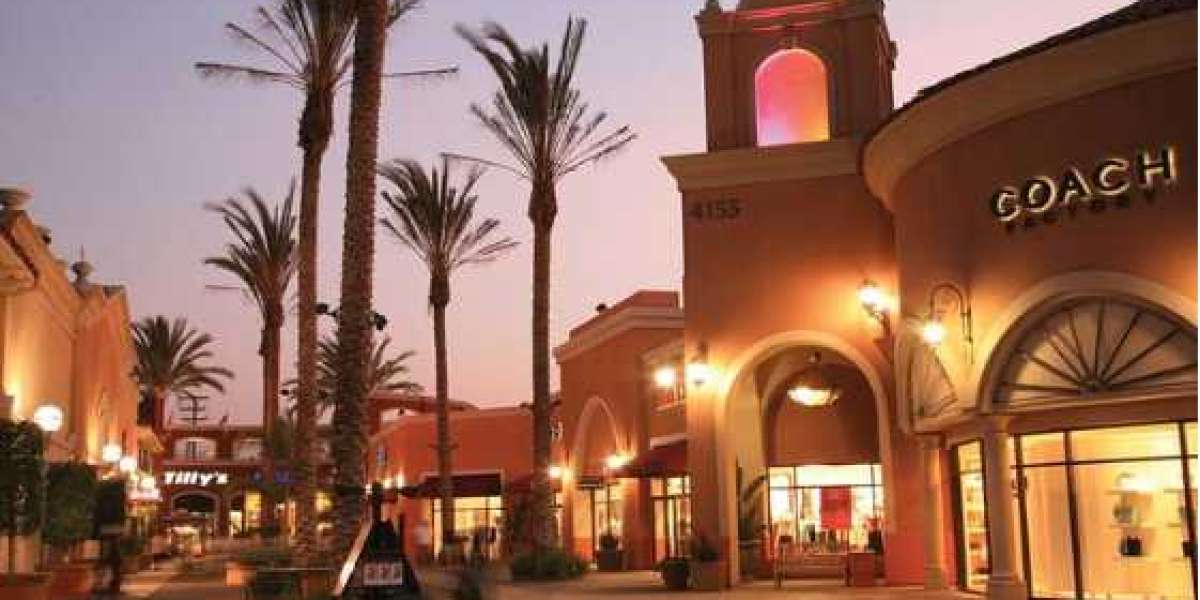 The Ultimate Guide To Shopping At Fashion Valley Mall - San Diego's Best Kept Secret