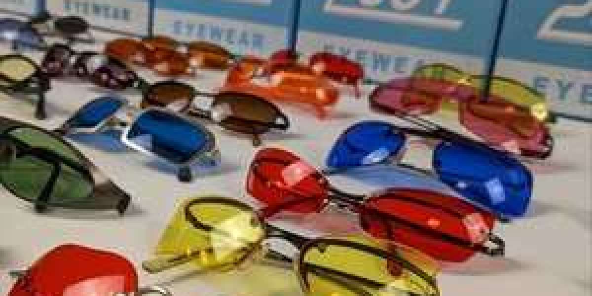 Bulk Up Your Summer Look: Sunglasses Wholesale for Fashion Lovers