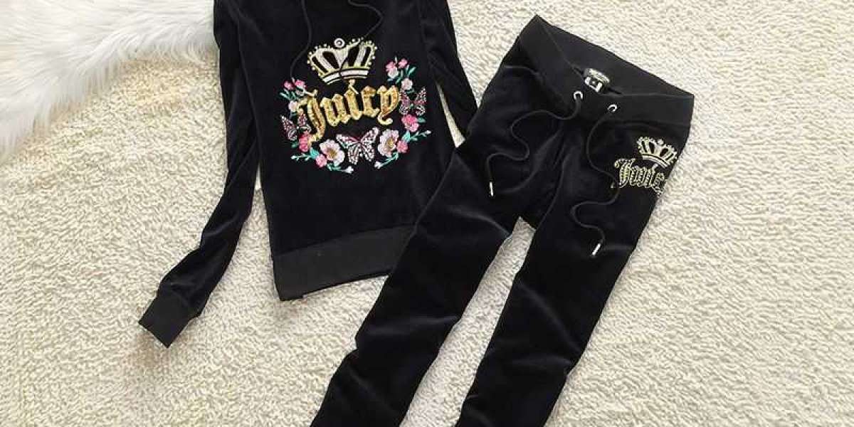 Juicy Couture - Up Near and private