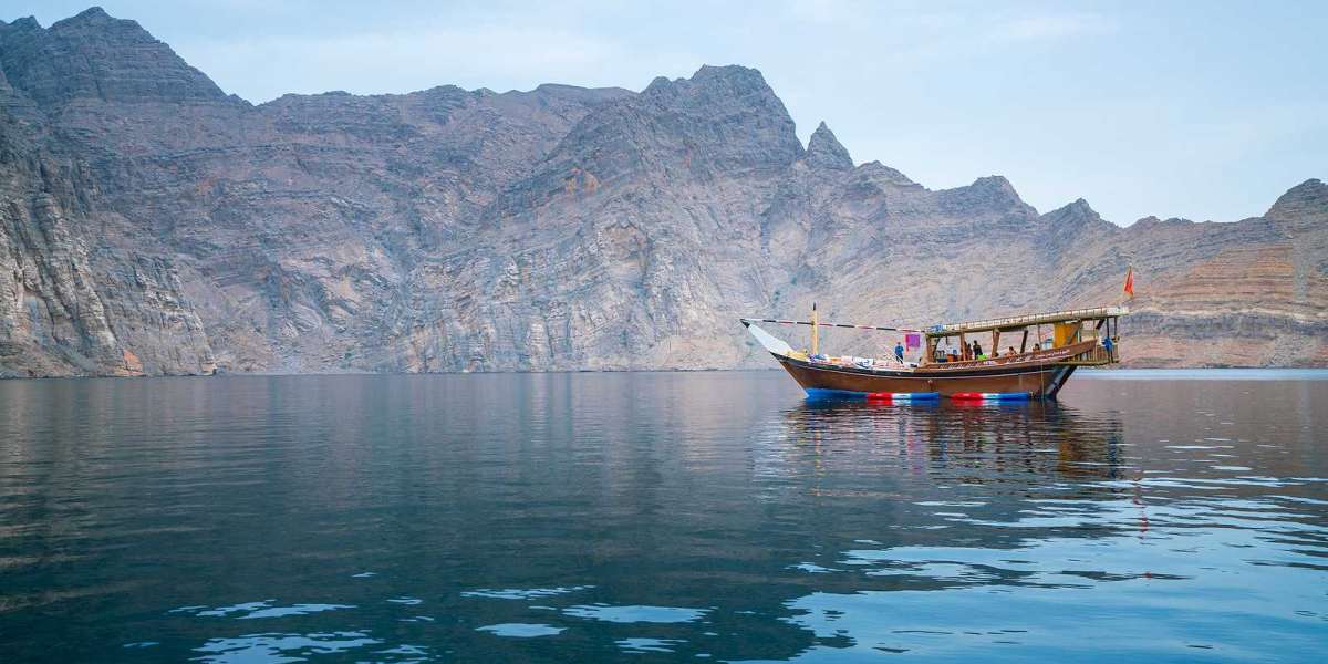 Cultural Tourism: Oman's Unique Art and Craft Scene