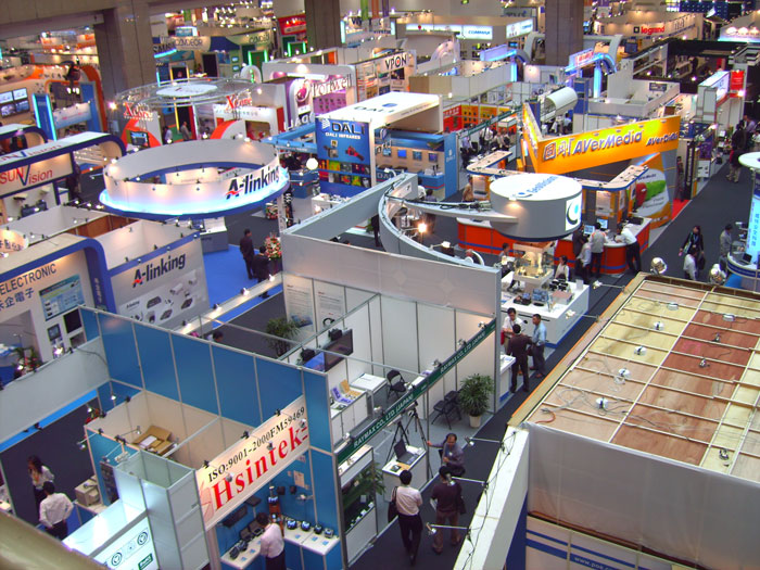 Trade Show Displays Davenport | Trade Show Banners & Displays | Trade Show Booths & Exhibits